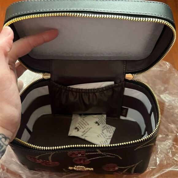 COACH Cosmetic & Make up Case w Cherry Print CDC13 AUTHENTIC New Coach Packaged - Picture 6 of 10